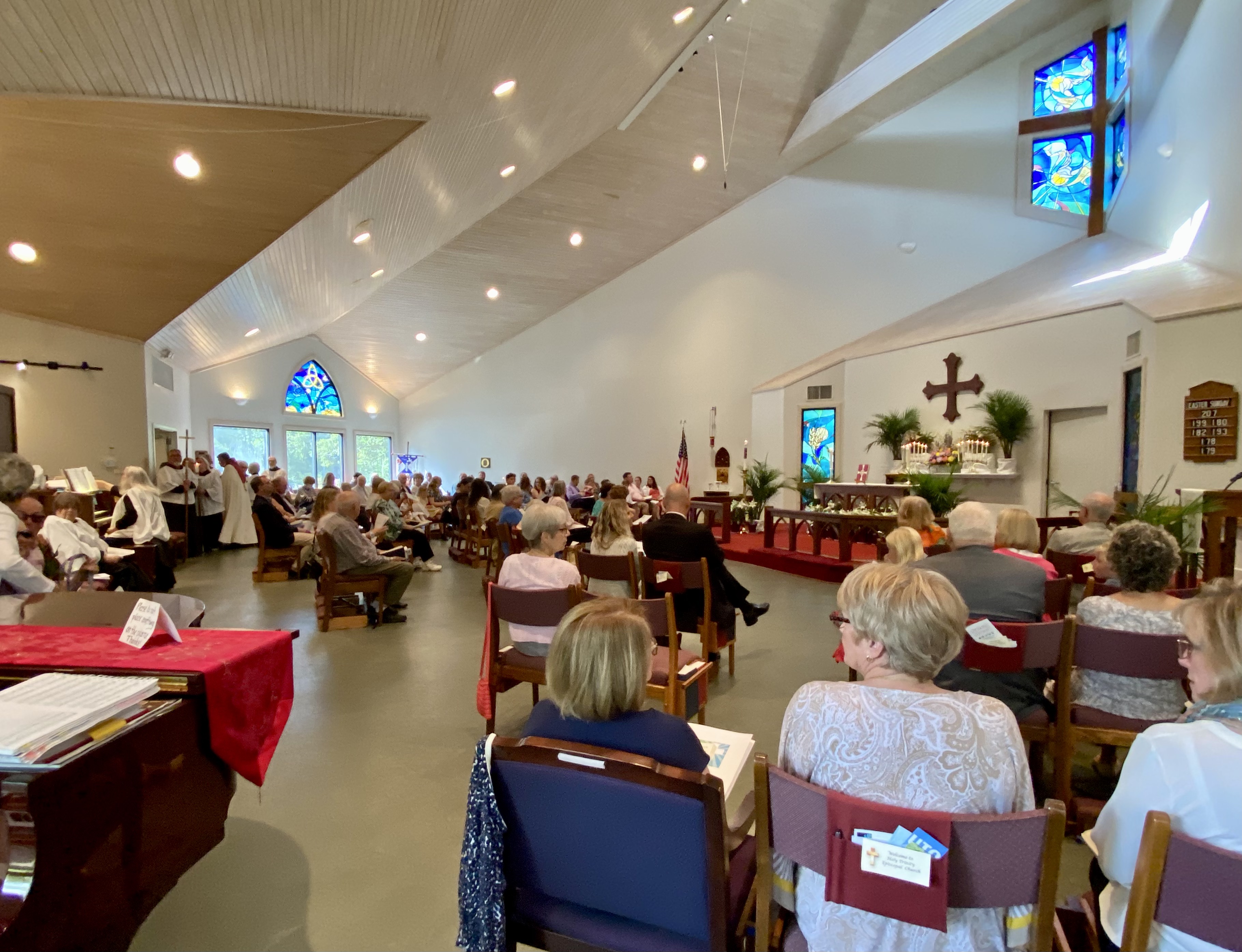 Easter Crowd